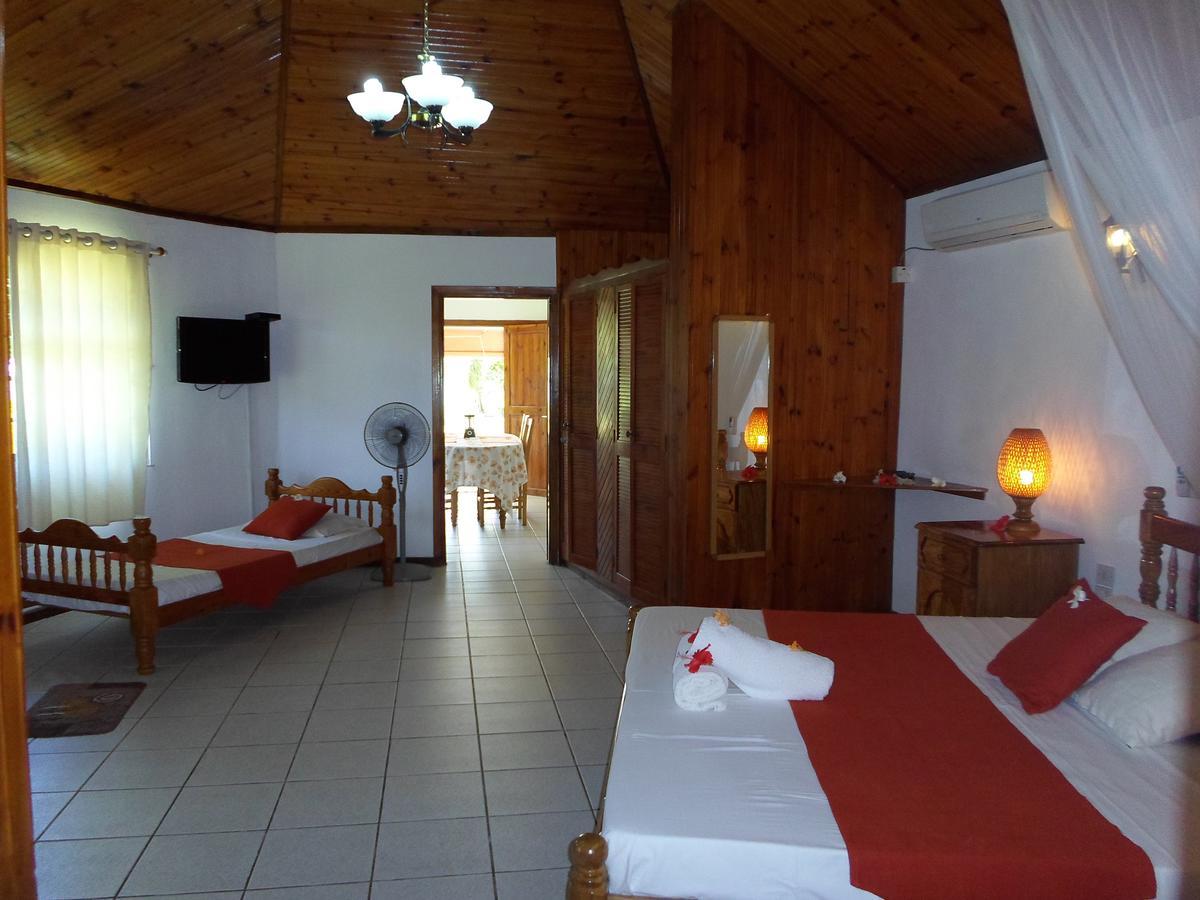 Amitie Chalets Praslin グラン・アンス エクステリア 写真